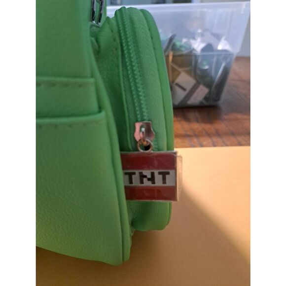 Minecraft Green Mini Backpack TNT Zipper Pull 10.5" New No Tags Gaming Bag - Picture 3 of 7